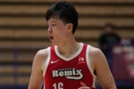 表现平平!杨瀚森半场15分钟4投2中拿到4分3板1助1帽 正负值-3