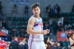 全队最佳!艾孜麦提13中7空砍20分6板1断&5前场板