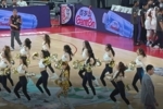 CBA季后赛开打!媒体人分享广东男篮主场啦啦队精彩表演