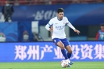 鲁媒:客战新鹏城马德鲁加停赛缺阵,依木兰可能获得出场时间
