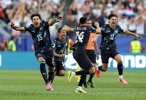 德国FIFA排名高出巴拉圭31位,为94年来淘汰赛输球排名差距第四高