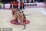 多少人在熬夜守候?“中国男篮vs卡塔尔男篮”深夜冲上热搜第二