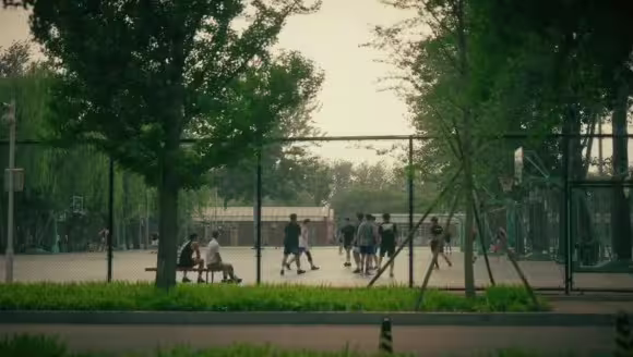 张子宇：训练很累但我很喜欢篮球 最想念家人还有床上的娃娃